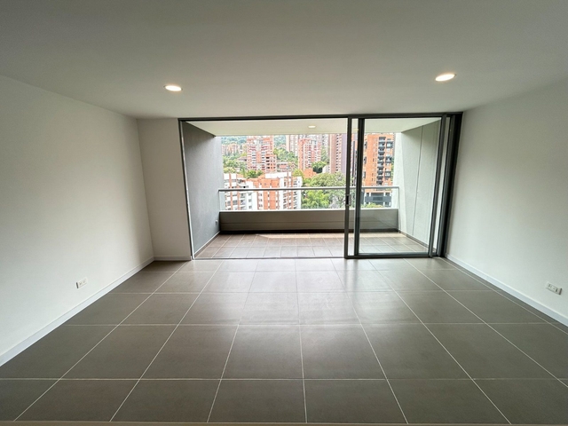 APARTAMENTO EN ARRIENDO UBICADO ENVIGADO SECTOR LOMA CUMBRES