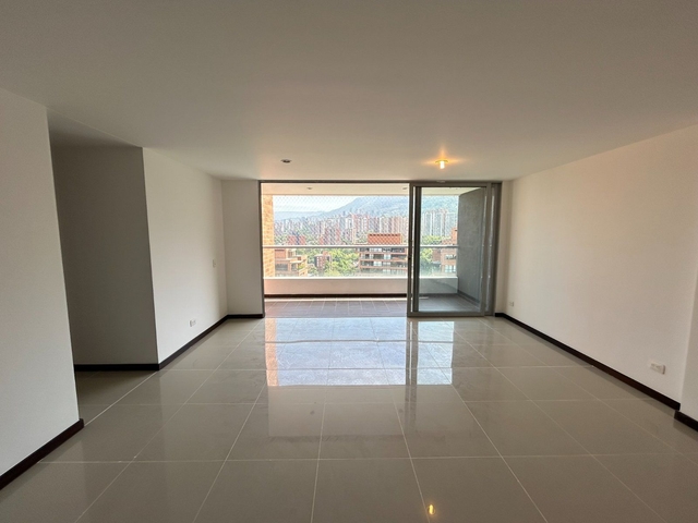 APARTAMENTO EN ARRIENDO UBICADO EN ENVIGADO SECTOR LOMA DE LAS BRUJAS