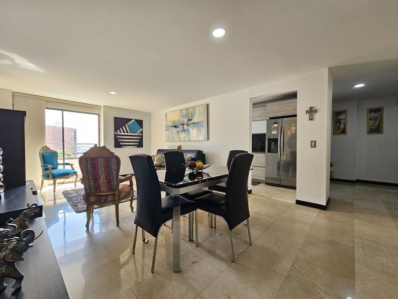 Apartamento en arriendo ubicado en Medellín, sector Laureles