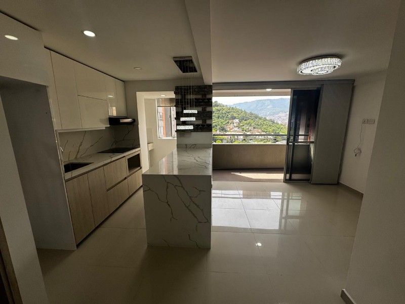 APARTAMENTO EN ARRIENDO UBICADO EN MEDELLIN SECTOR LOS COLORES