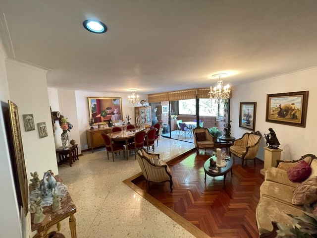 APARTAMENTO EN ARRIENDO UBICADO MEDELLÍN SECTOR LAURELES