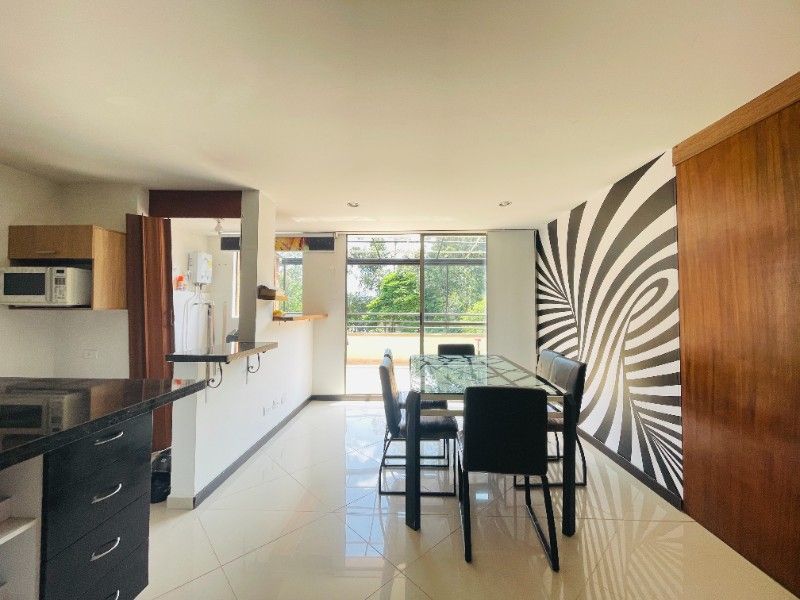 APARTAMENTO EN VENTA UBICADO EN EL POBLADO SECTOR PALMAS