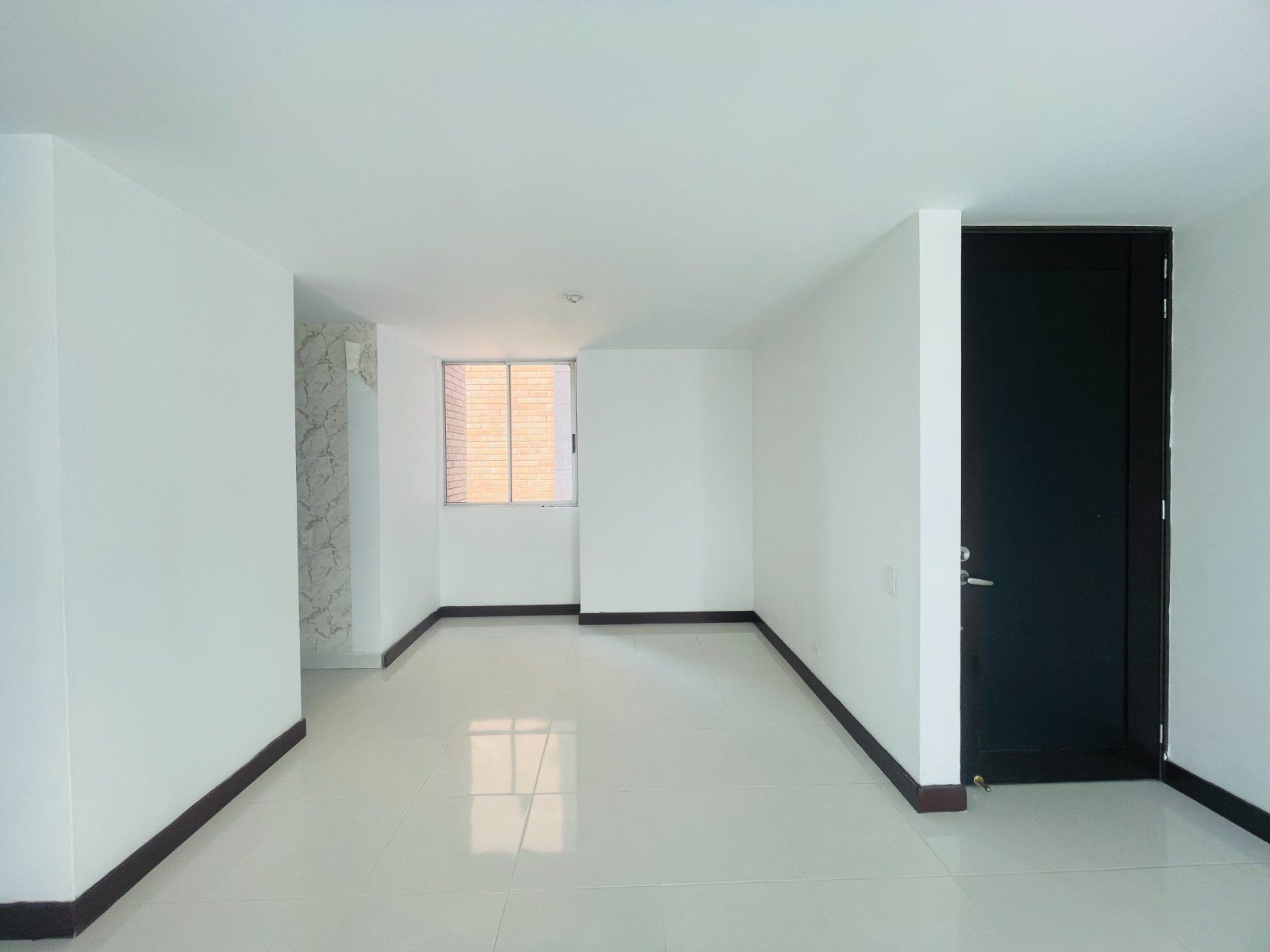 APARTAMENTO EN VENTA UBICADO EN ENVIGADO SECTOR LOMA DEL ESMERALDAL