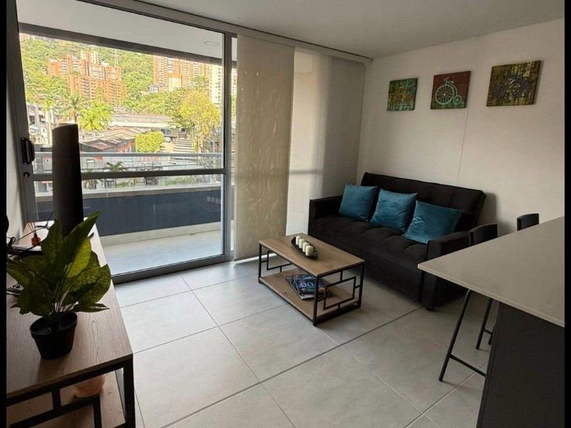 APARTAMENTO AMOBLADO EN ARRIENDO UBICADO EN POBLADO SECTOR CIUDAD DEL RIO