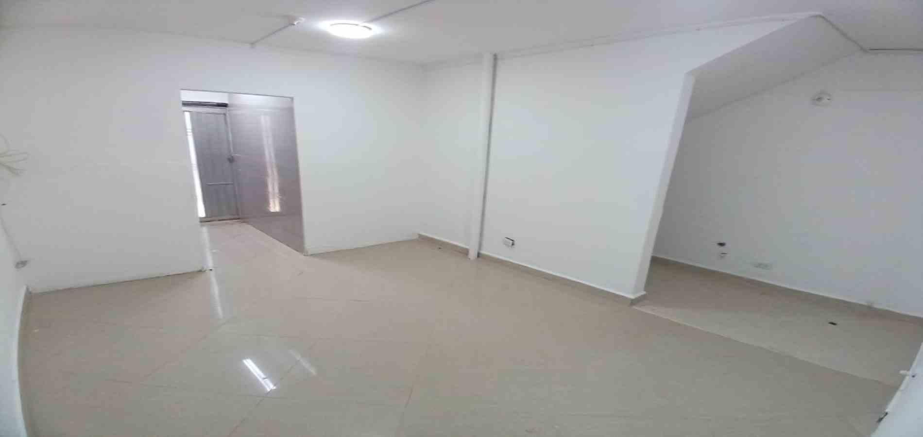 Casa en arriendo ubicada en Medellín, sector Calasanz