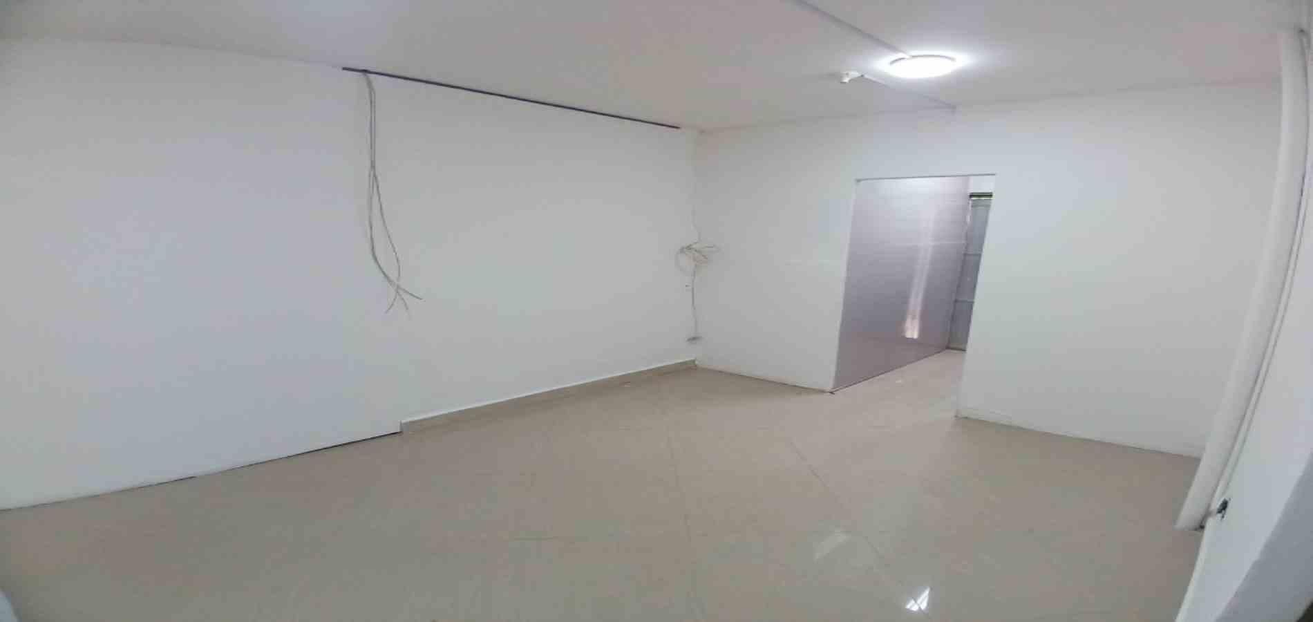Casa en arriendo ubicada en Medellín, sector Calasanz
