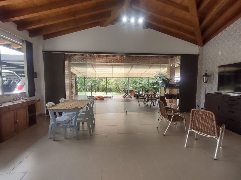 Casa en arriendo ubicada en La Ceja, sector Yarumo