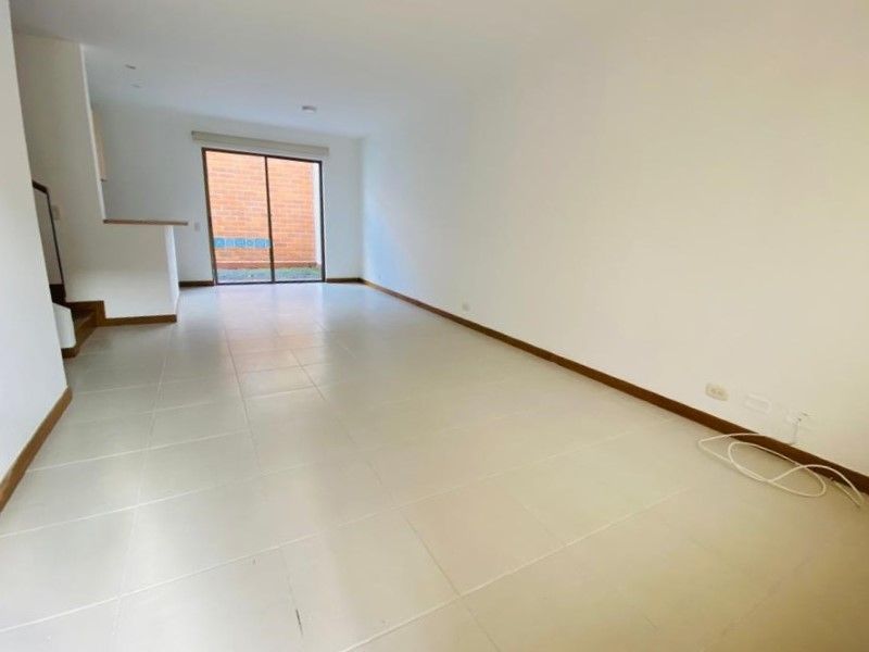 Casa en venta ubicada en La Ceja, sector Viva