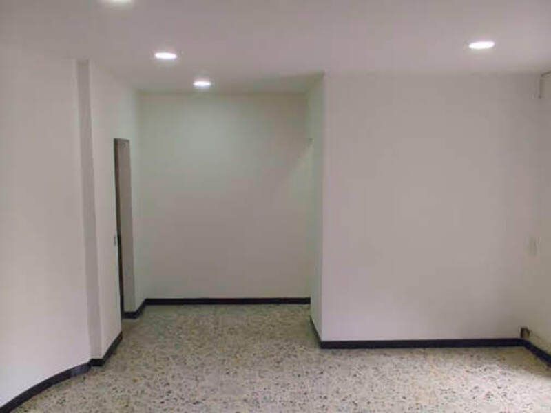 Local en arriendo ubicado en Medellín, sector Candelaria