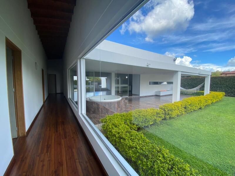 Finca en venta ubicada en Rionegro, sector Llanogrande