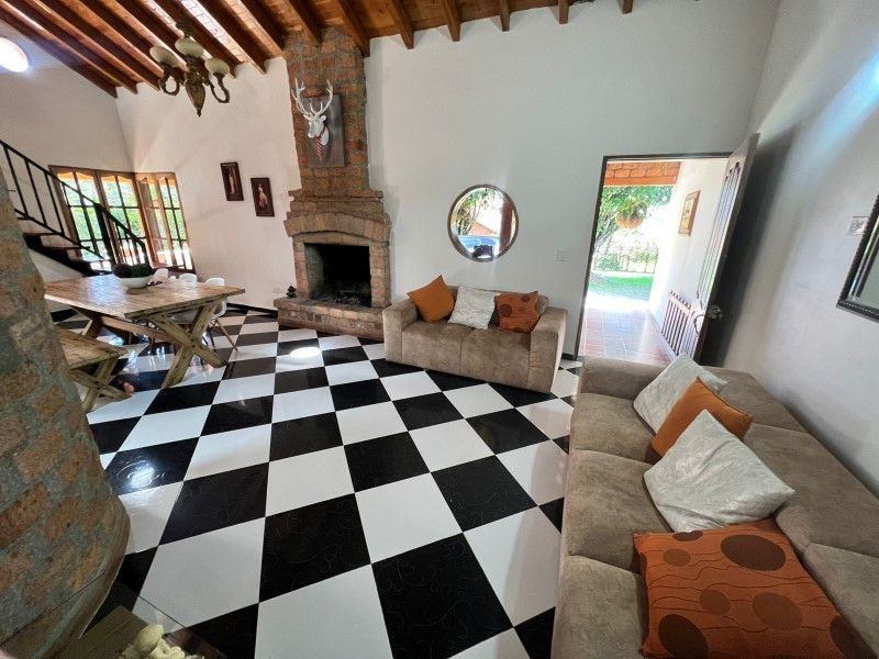 Casa en venta ubicada en El Carmen de Viboral, sector Vereda Sonadora