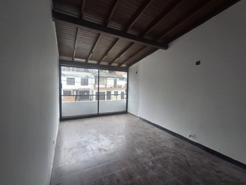 CASA COMERCIAL EN ARRIENDO UBICADA EN MEDELLÍN SECTOR FLORIDA NUEVA