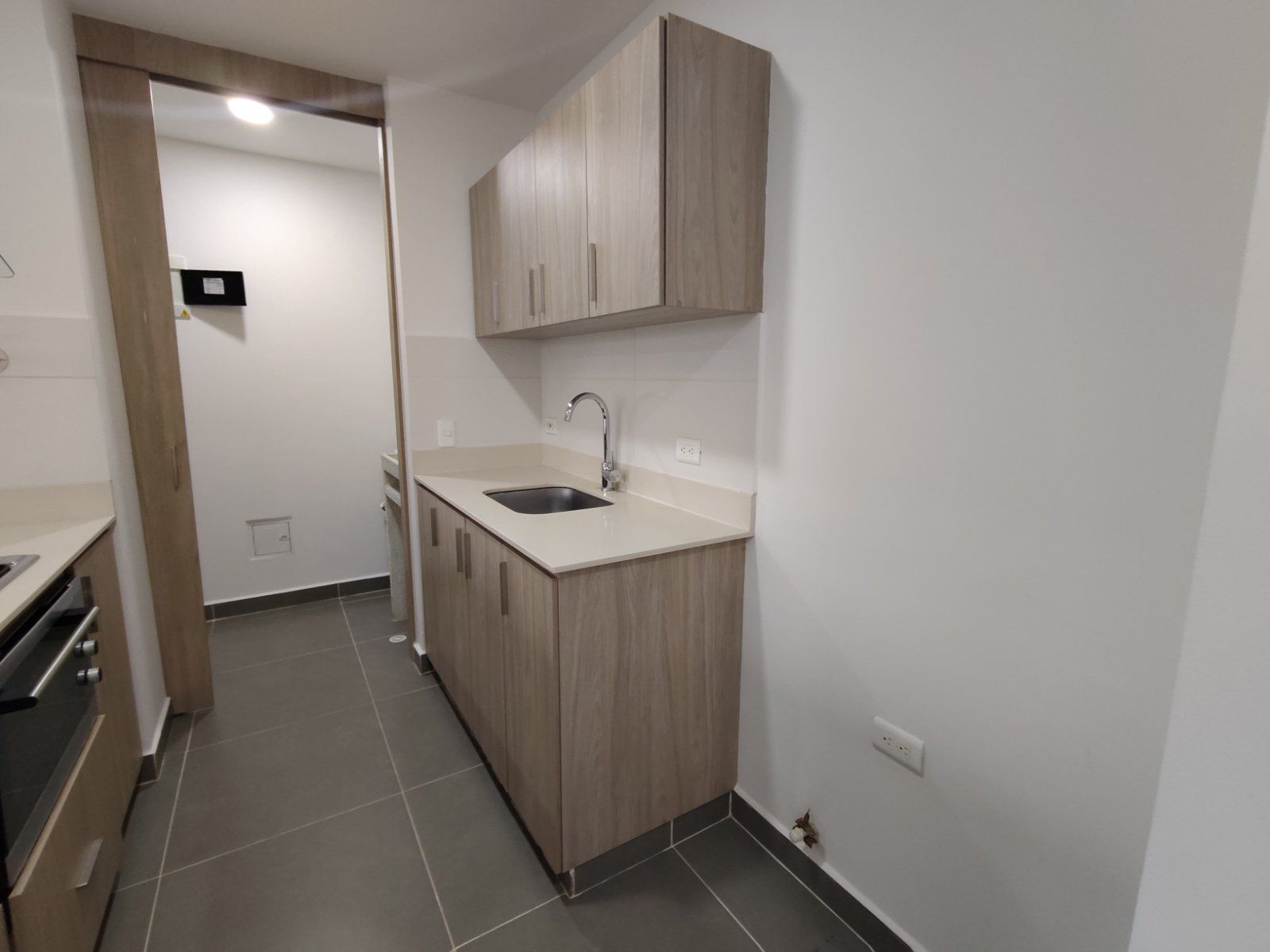 APARTAMENTO EN ARRIENDO UBICADO EN RIONEGRO SECTOR LOS COLEGIOS