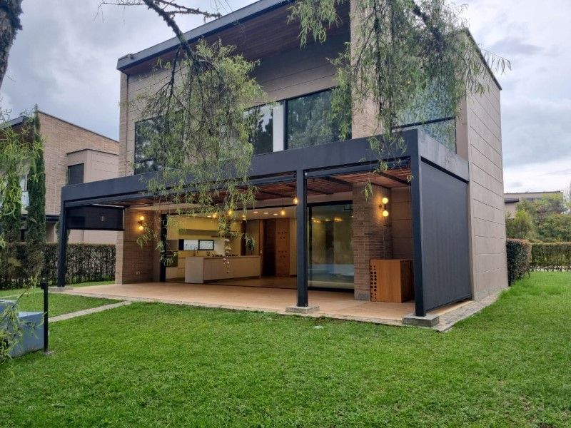 Casa en venta ubicada en Rionegro, sector Llano Grande
