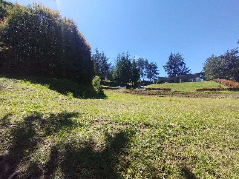 Lote en venta ubicado en El Retiro, sector El Chuscal