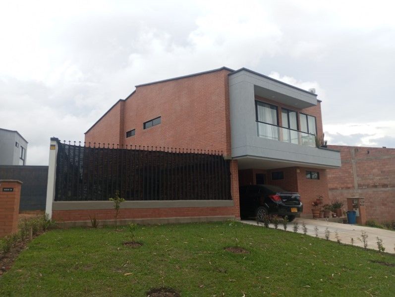 Casa en venta ubicada en Rionegro, sector San Antonio de Pereira