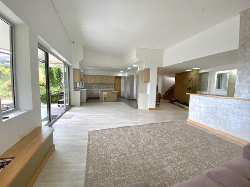 Casa en venta ubicada en Envigado, sector Alto de las Palmas