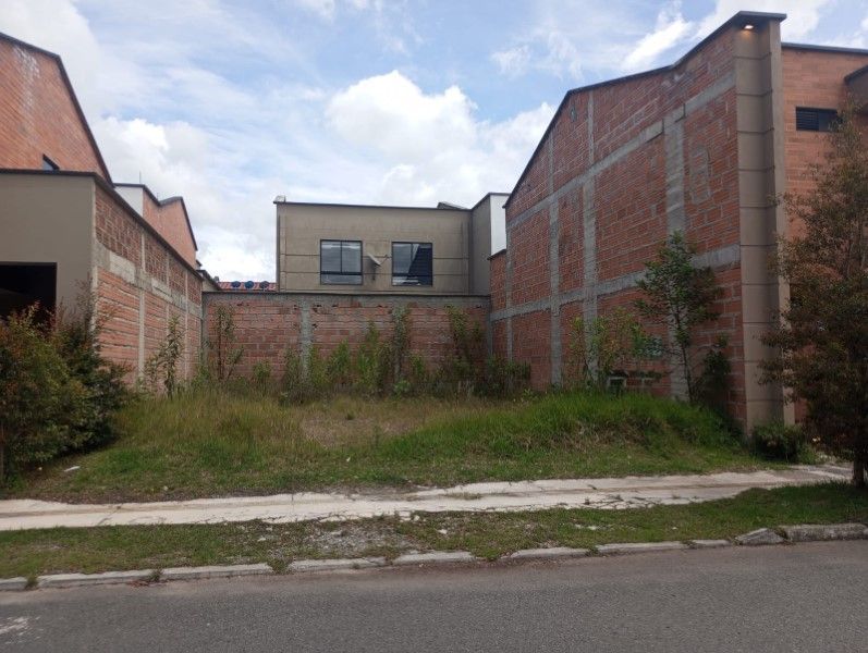 Lote en venta ubicado en Rionegro, sector San Antonio de Pereira