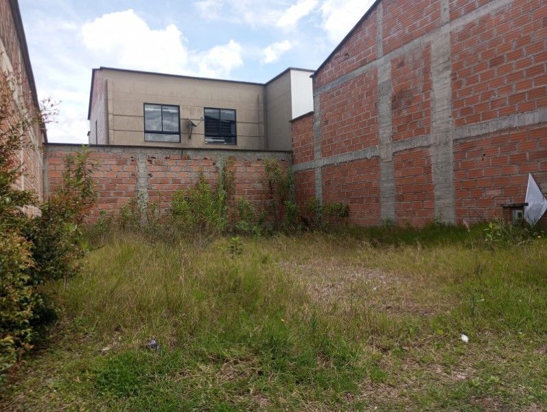 Lote en venta ubicado en Rionegro, sector San Antonio de Pereira
