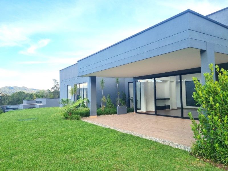 Casa en venta ubicada en El Retiro, sector Fizebad