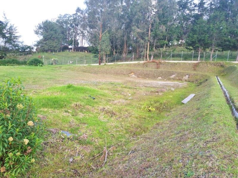 Lote en venta ubicado en El Retiro, sector Fizebad