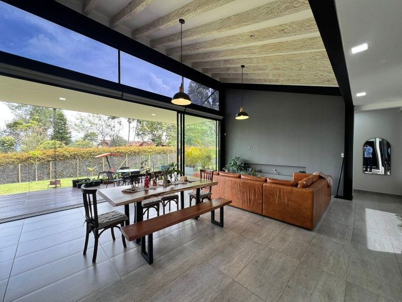 Finca en venta ubicada en El Carmen de Viboral, sector El Canada
