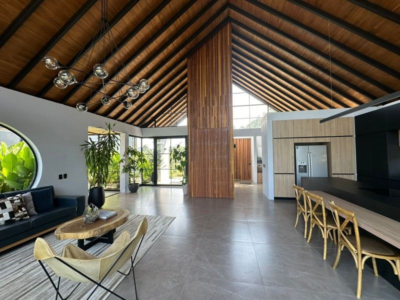 Casa en venta ubicada en El Retiro, sector Don Diego
