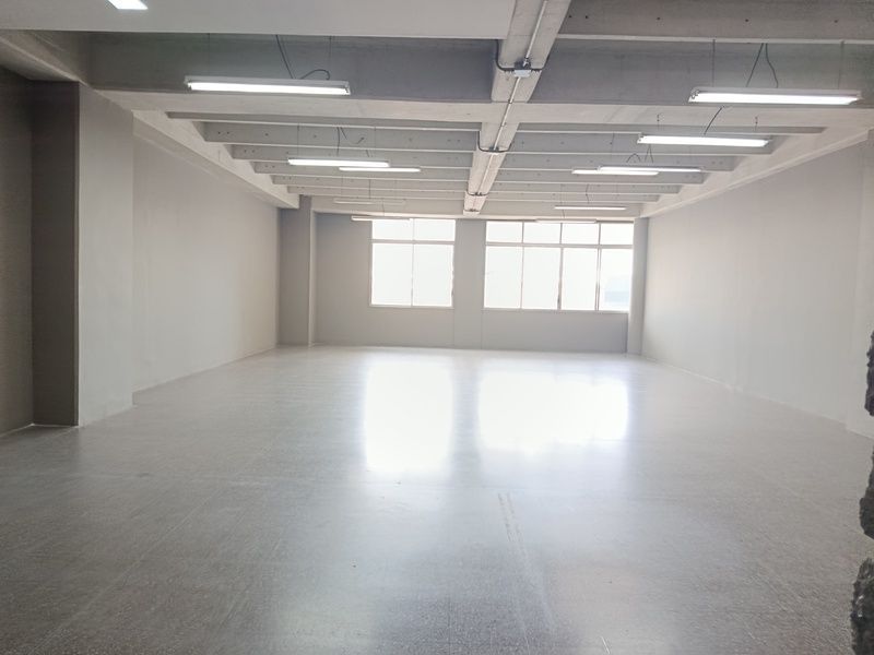 Oficina en arriendo ubicada en Medellín, sector Avenida Guayabal