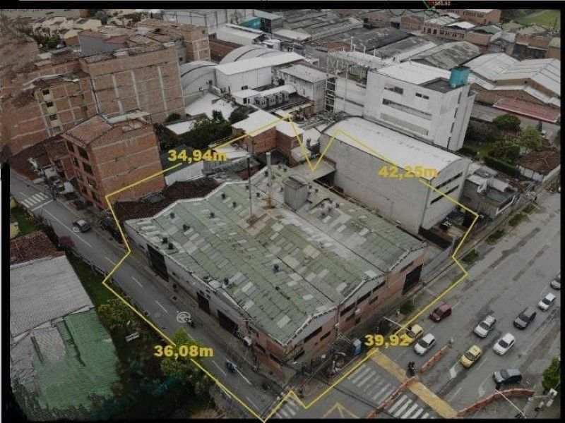 Bodega en venta ubicada en Sabaneta, sector Restrepo Naranjo