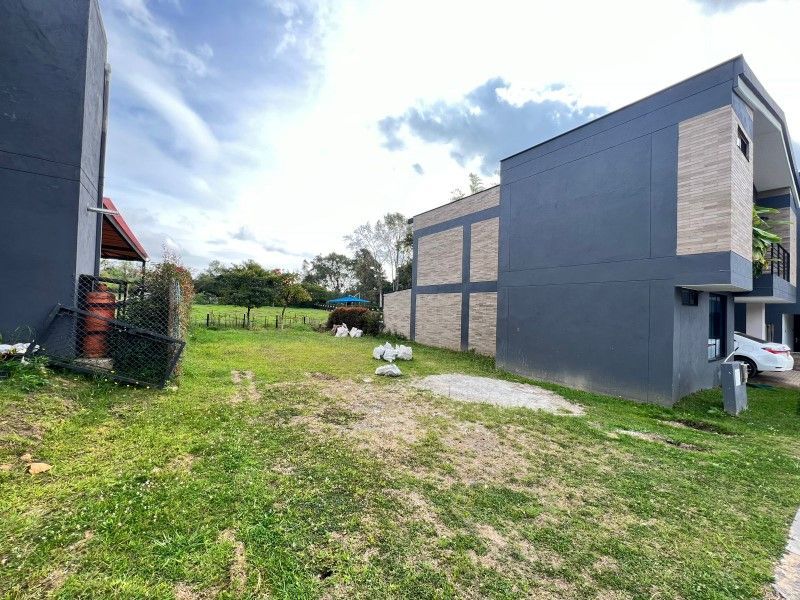 Lote en venta ubicado en Rionegro, sector Pontezuela