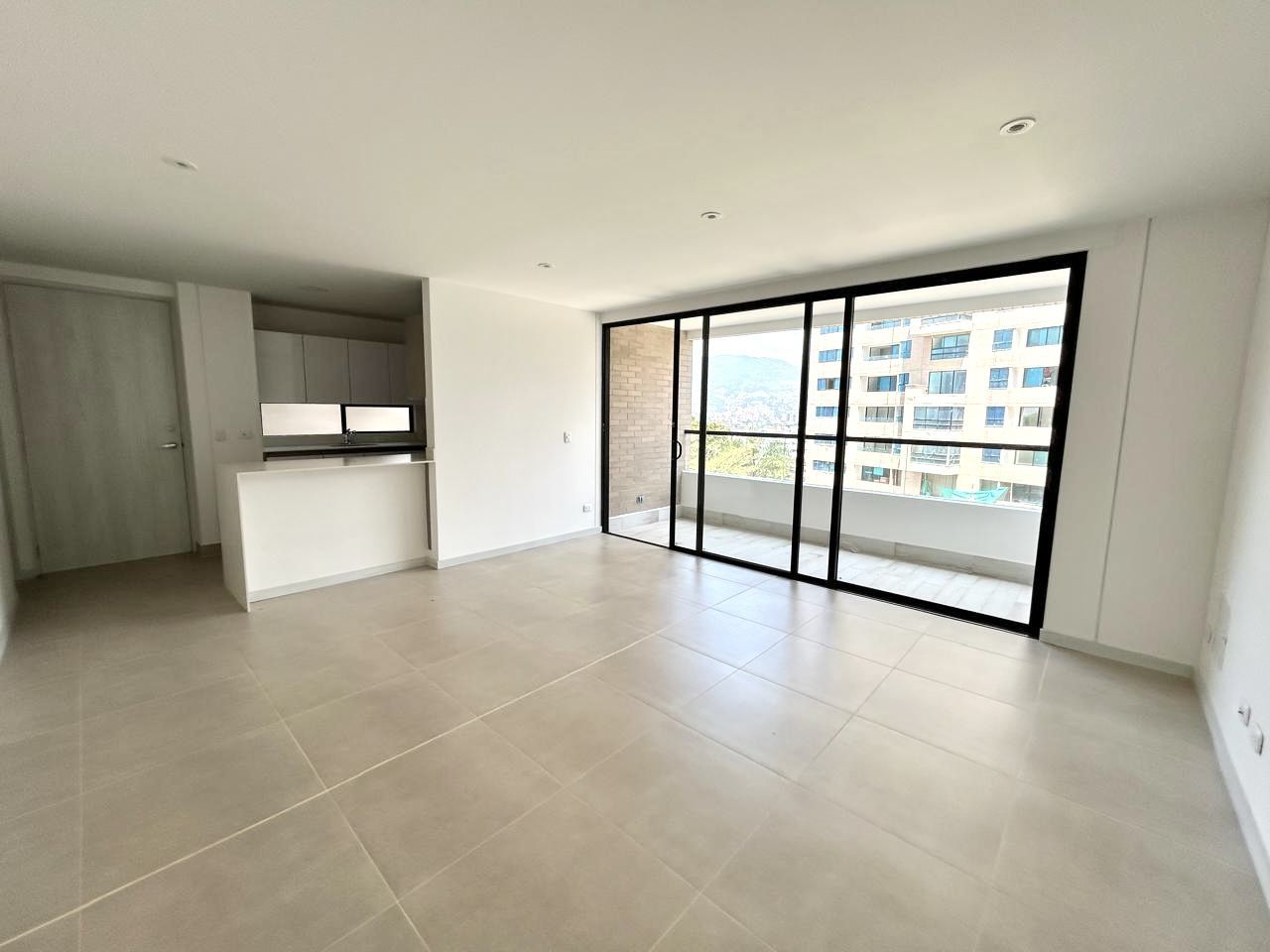 Apartamento en venta ubicado en Medellín, sector Castropol