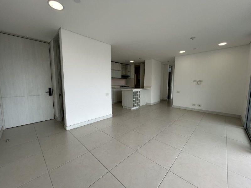 Apartamento en arriendo ubicado en Envigado, sector Loma del Chocho