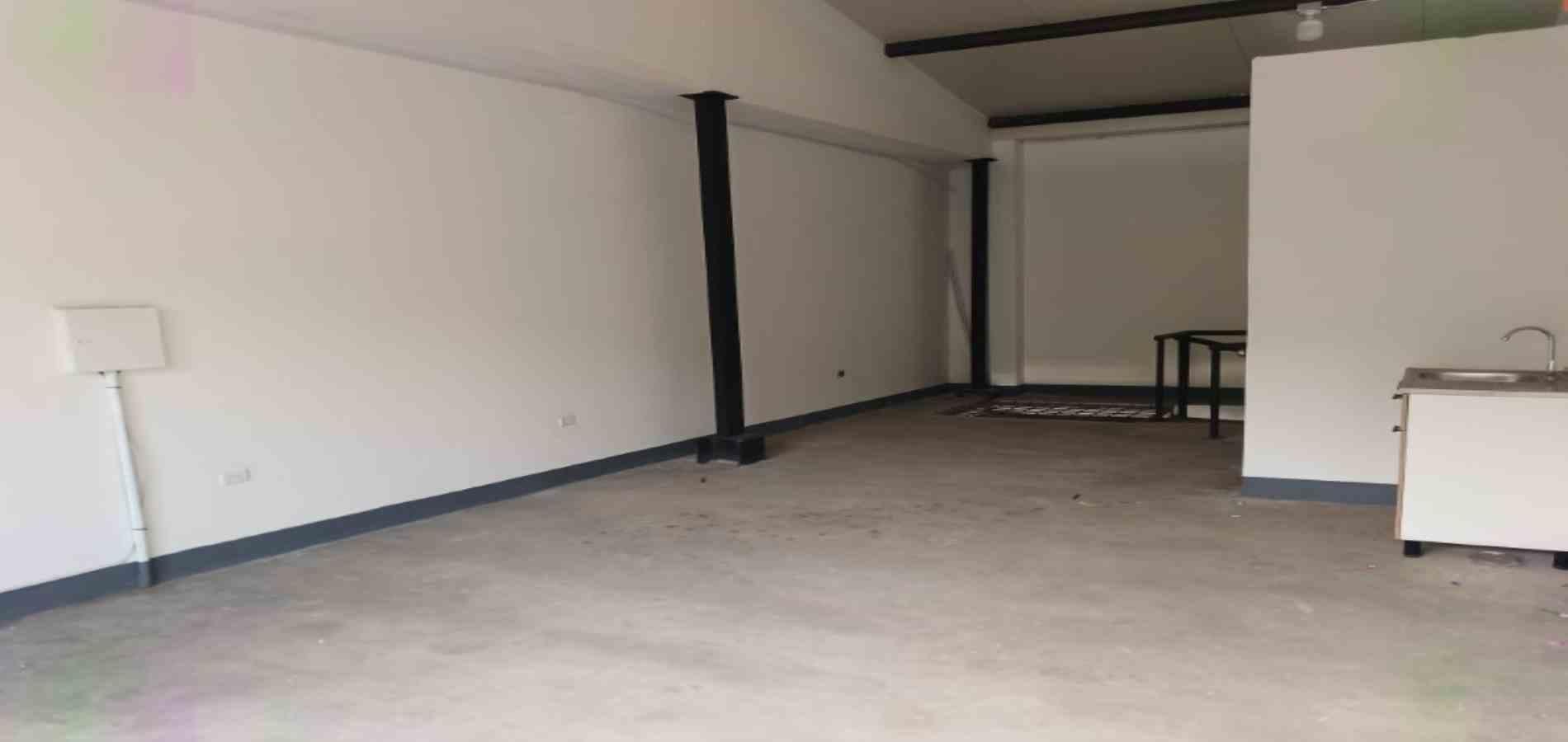 Local en arriendo ubicado en Medellín, sector Guayabal