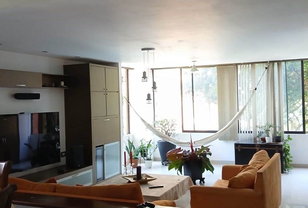 Apartamento en venta ubicado en Medellín, sector Transversal Inferior