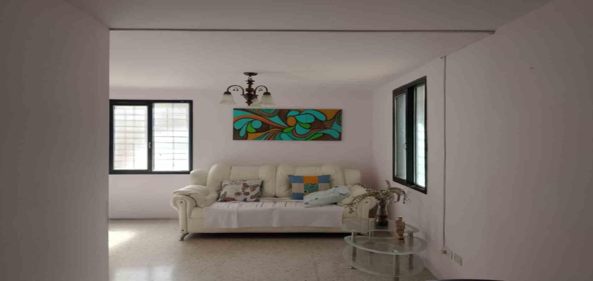 Casa en venta ubicada en Marinilla, sector Villas del Hato