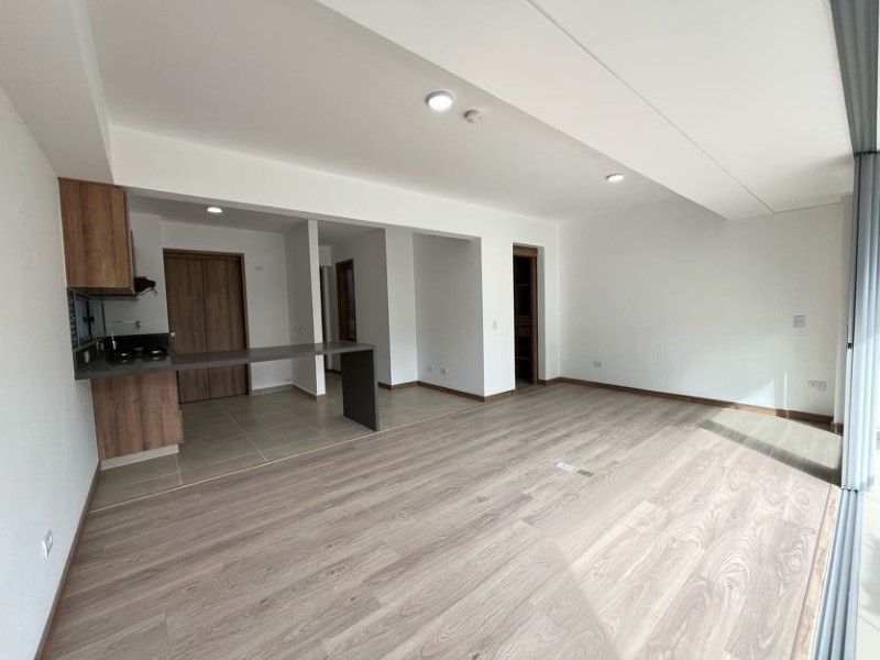 Apartamento en arriendo ubicado en Sabaneta, sector Tres Esquinas