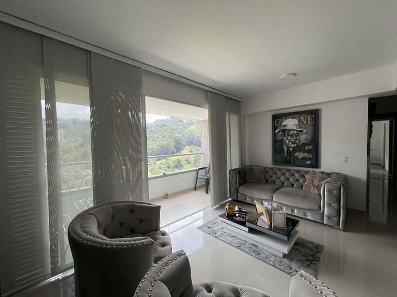 Apartamento en venta ubicado en Sabaneta, sector Tres Esquinas