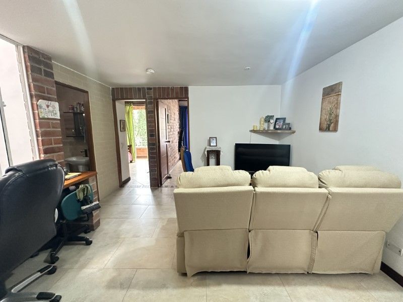 Casa en venta ubicada en La Estrella, sector Suramérica