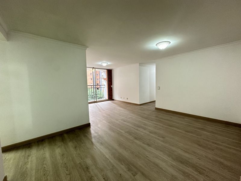 Apartamento en venta ubicado en Envigado, sector Loma del Esmeraldal