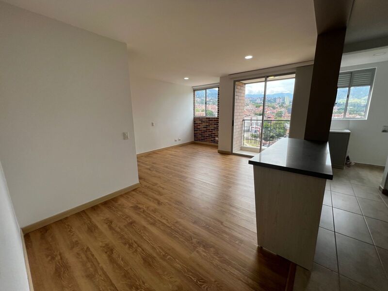 Apartamento en arriendo ubicado en Itagüí, sector Ditaires