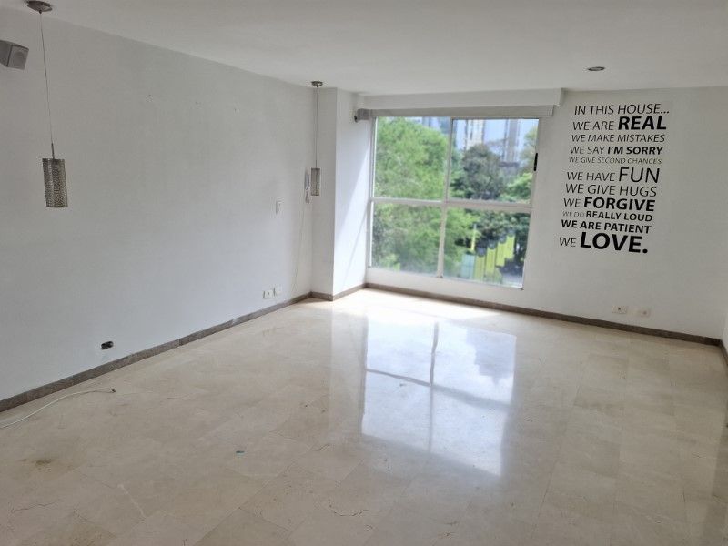 Apartamento en venta ubicado en Medellín, sector Santa María de los Ángeles
