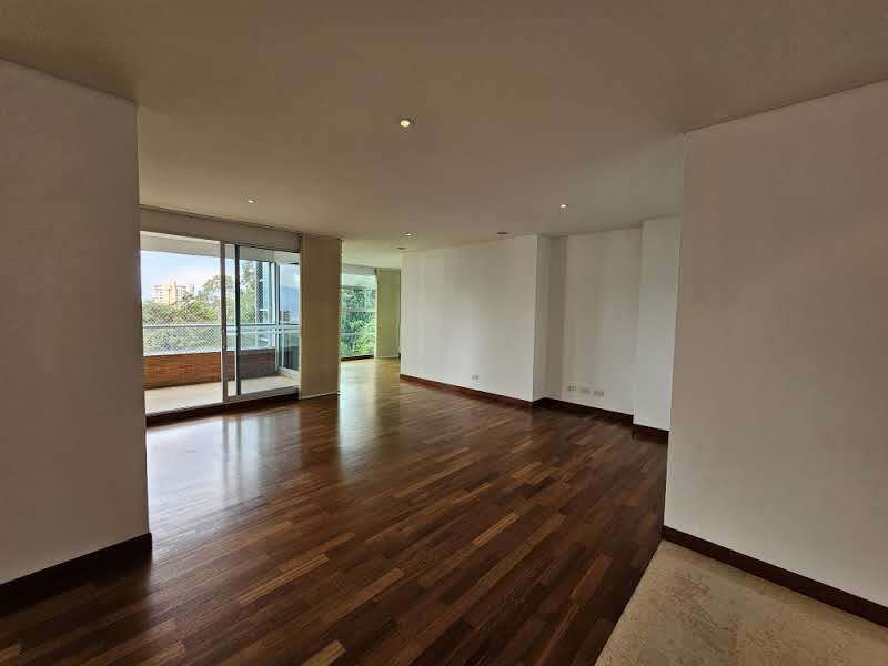 Apartamento en arriendo ubicado en Medellín, sector El Tesoro