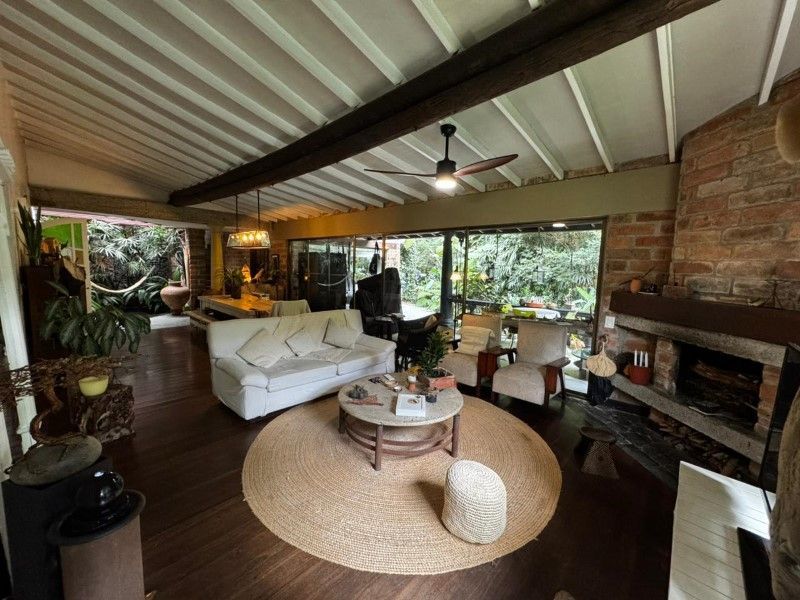 Casa en venta ubicada en Medellín, sector Poblado