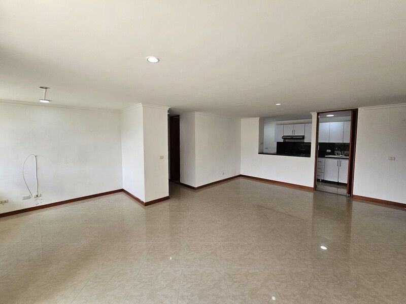 Apartamento en arriendo ubicado en Envigado, sector La Abadía