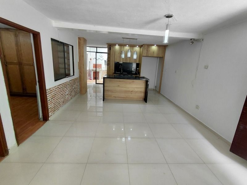 Casa en arriendo ubicada en Medellín, sector Calasanz