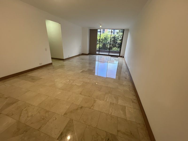 Apartamento en arriendo ubicado en Medellín, sector Aguacatala