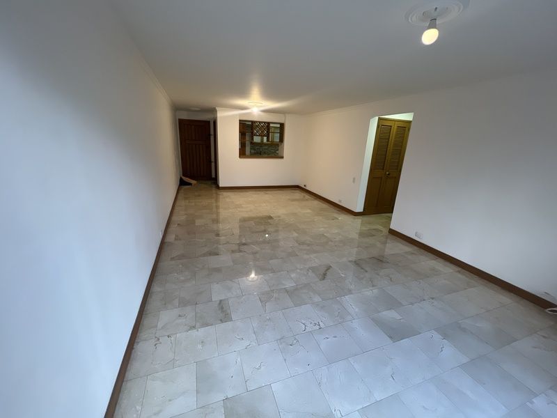 Apartamento en arriendo ubicado en Medellín, sector Aguacatala