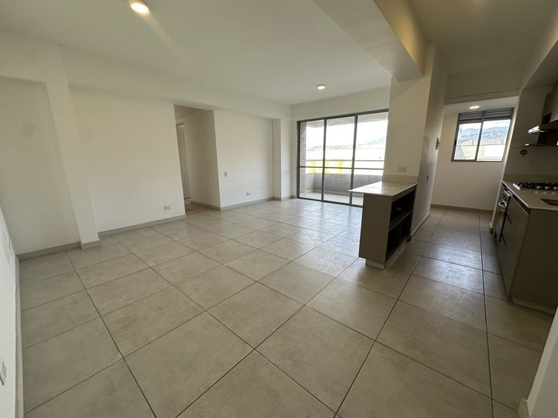 Apartamento en arriendo ubicado en Envigado, sector Jardines