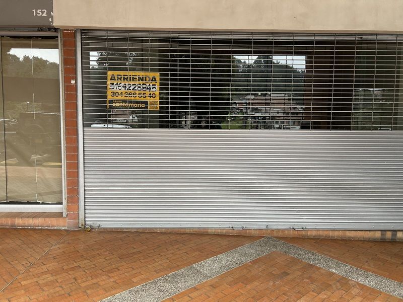 Local en arriendo ubicado en Medellín, sector Alto de Palmas