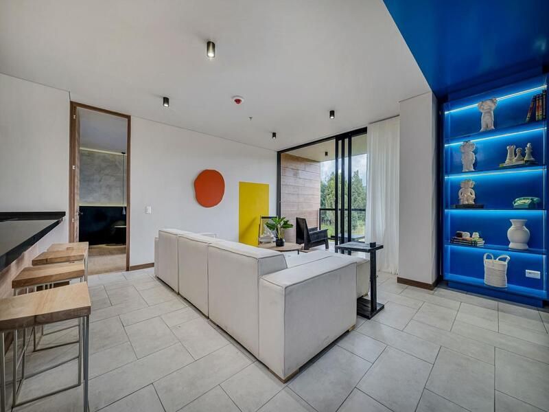 Apartamento en venta ubicado en Envigado, sector Alto de las Palmas